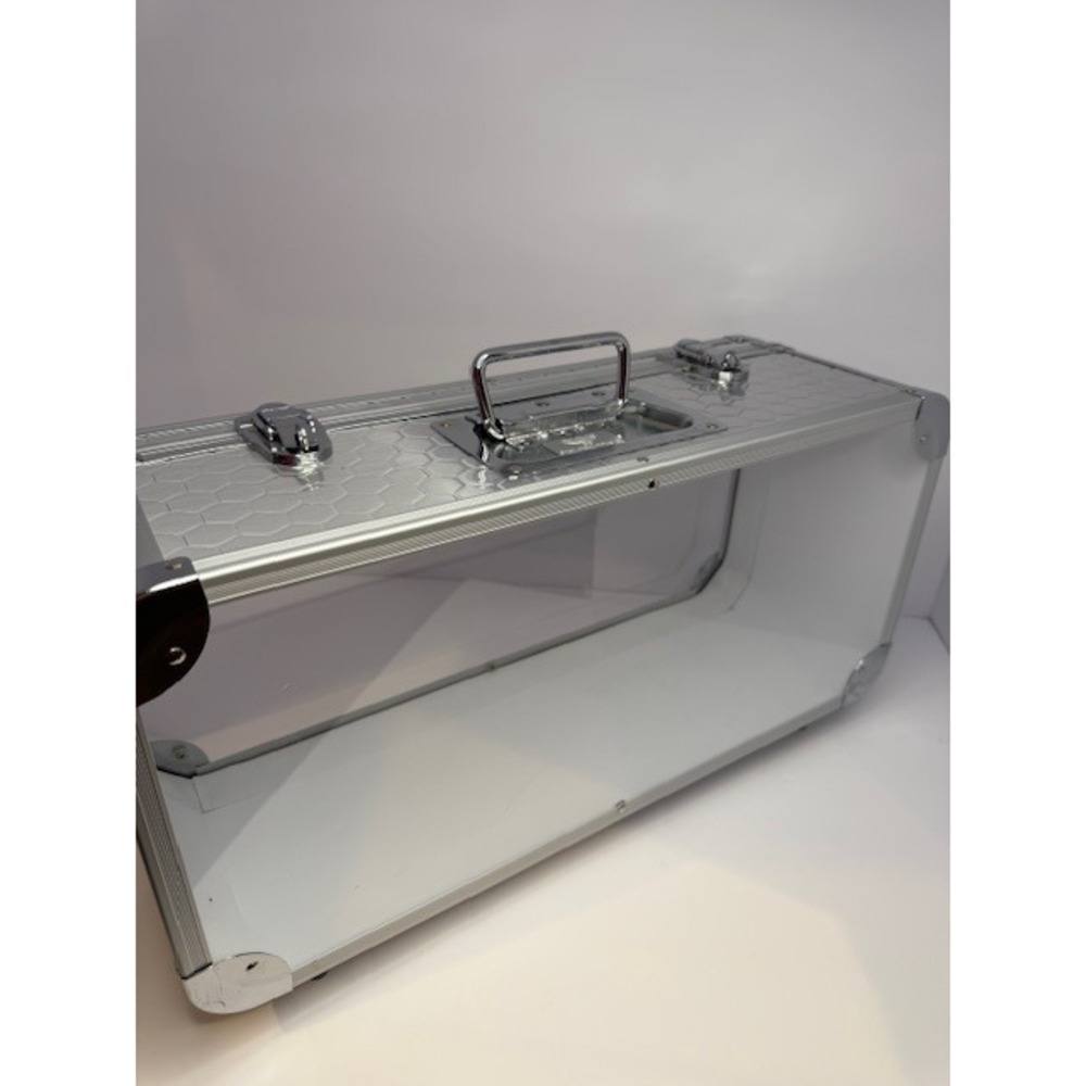 Patron Tequila Aluminum Promo Carry Display Case Clear Window Handle Latches Bee - Picture 6 of 10
